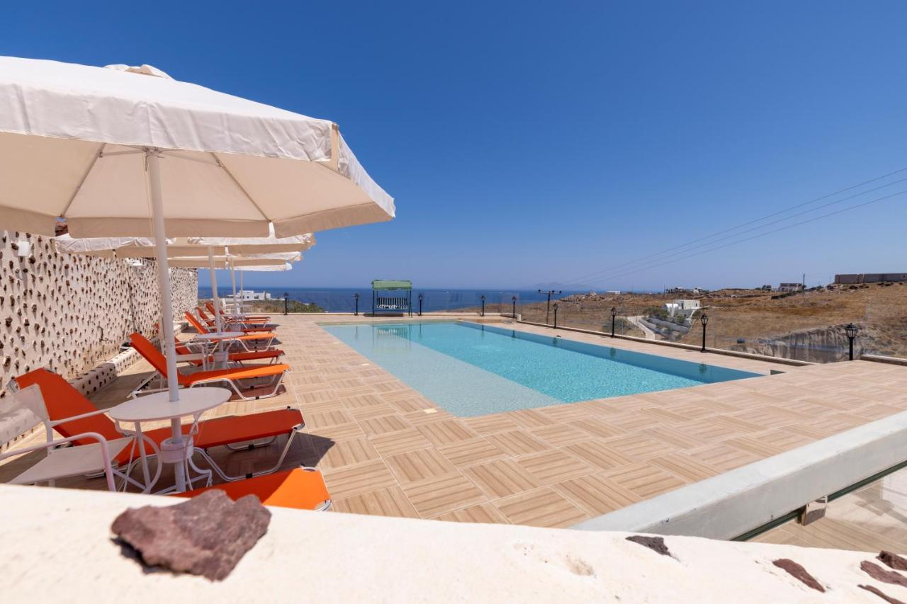 Villa Ostrich Fira  Exteriör bild