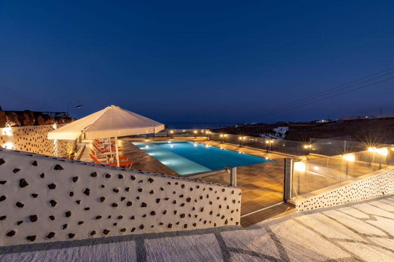 Villa Ostrich Fira  Exteriör bild